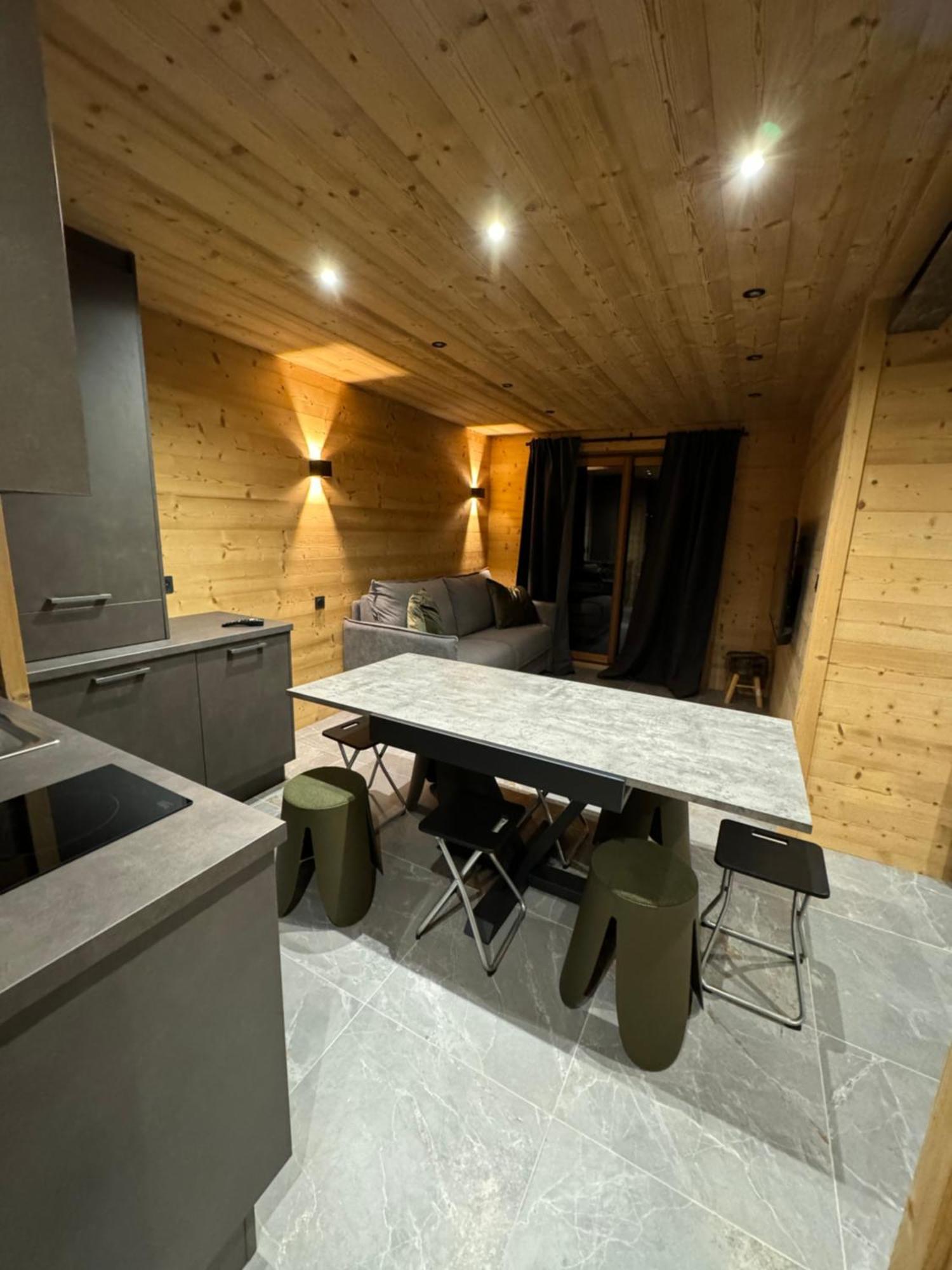 Appartement Familiale Residence Les Vans Recoin 1650 Chamrousse Zewnętrze zdjęcie